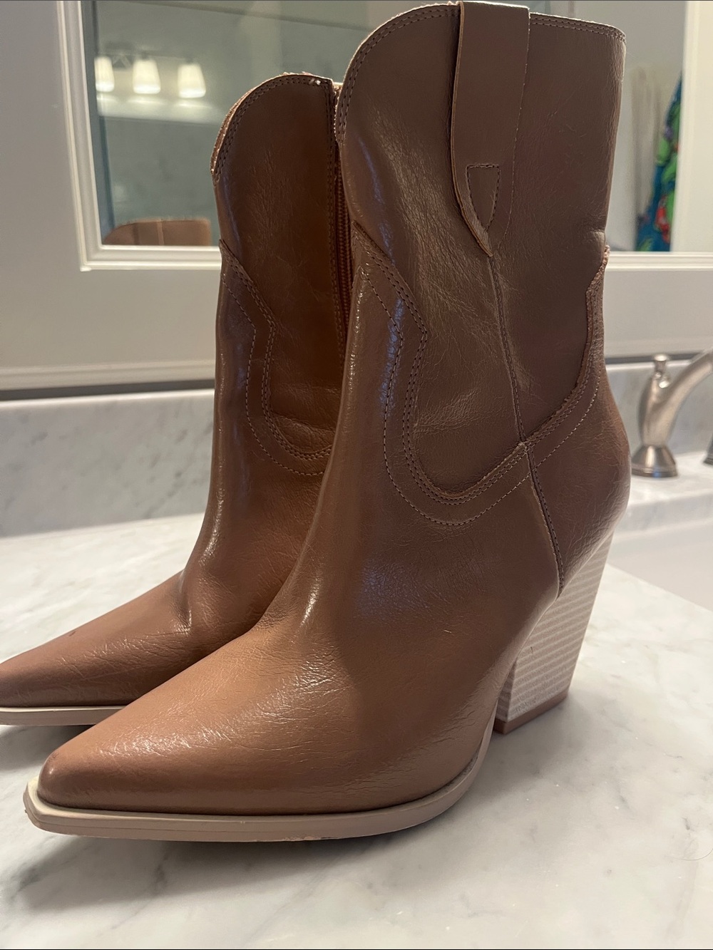 Oasis society Women's Tan Boots